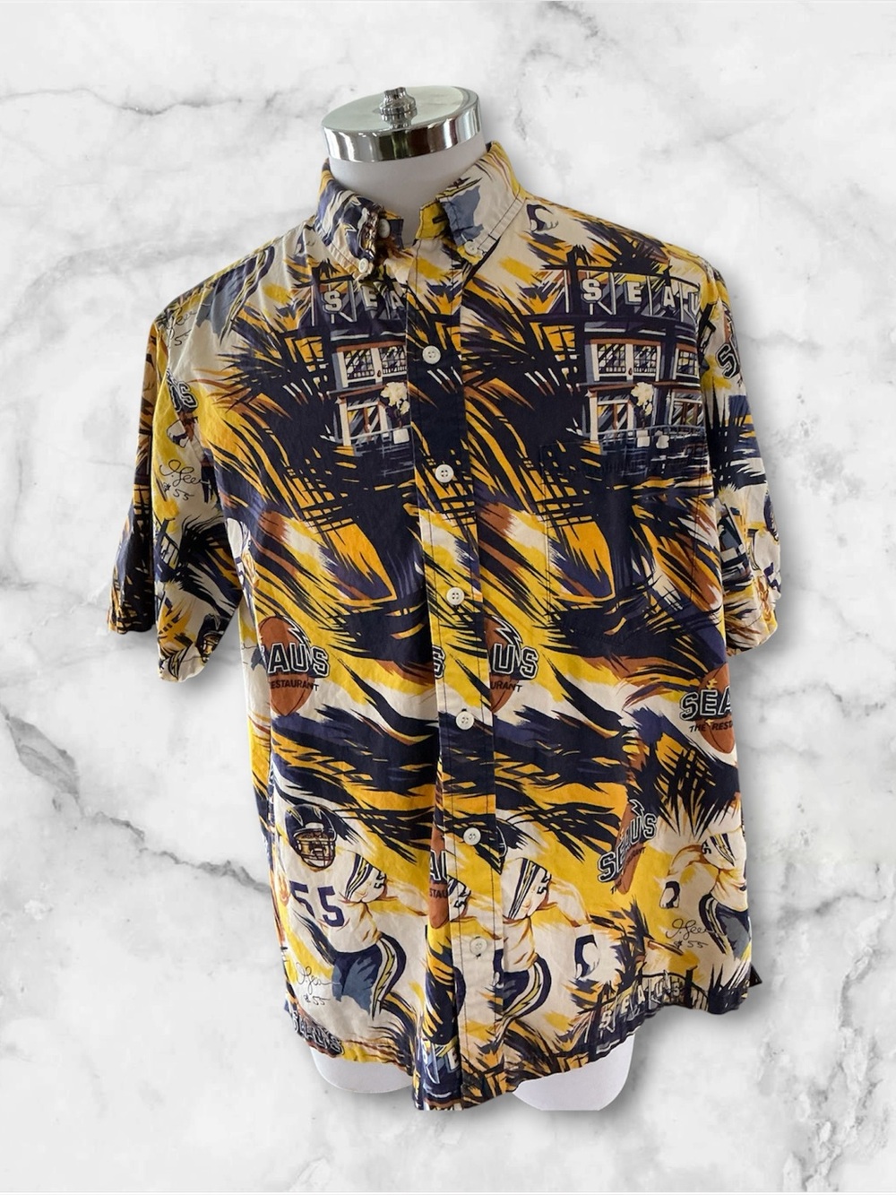 Vintage Aloha Men’s L Seau's The Restaurant  Chargers Junior Seau Hawaiian Shirt
